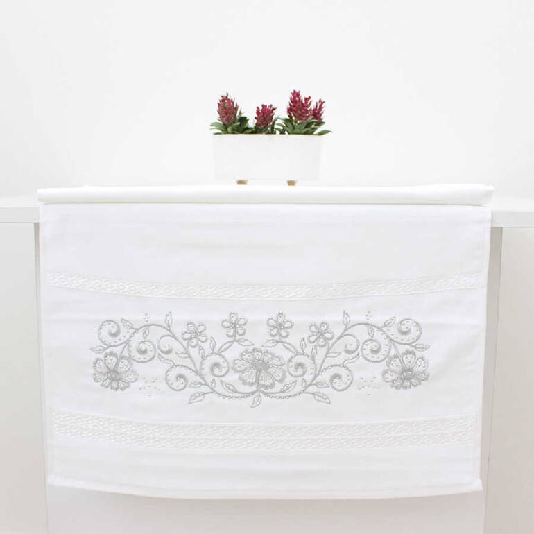 FİESTA KADİFE NAKIŞLI GÜMÜŞ TAŞLI HAVLU/1 AD./50X90/310-1/Model D - 1