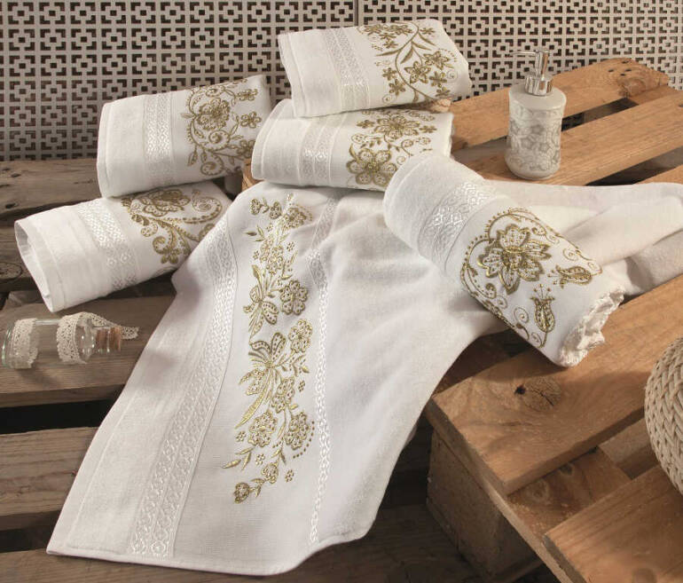 FİESTA REYHAN,FRUZE,SARMAŞIK,KARANFİL BUKLE NAKIŞLI GOLD TAŞLI HAVLU/6 LI PK/50X90/310-2 - 1